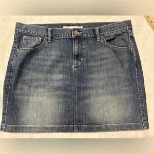 Old Navy size 16 denim mini skirt